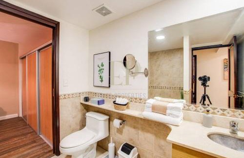 Santa Ana Apartamento | CR MARIPOSA RENTALS Santa Ana Centro 2BR with Terrace Walk Everywhere