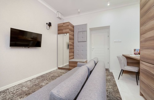 Warszawskie Apartamento | Cracow Apartments Rakowicka by Renters