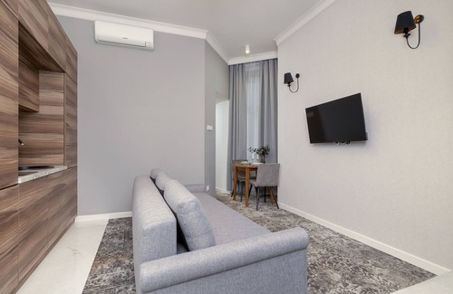 Warszawskie Apartamento | Cracow Apartments Rakowicka by Renters