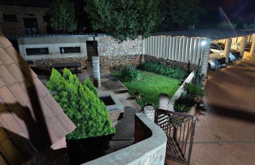 Mogale City Apartamento | CradleLicious Farm Mpshe cottage