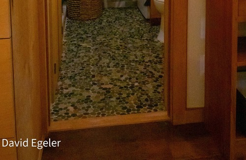 Port Townsend Cabaña | Crafted Cozy Cottage In Town