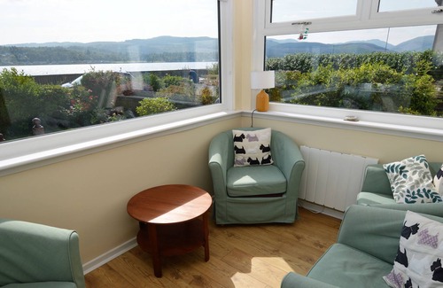 Strone Apartamento | Craigard View - waterfront apartment, sea views