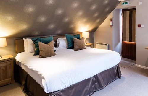 Pitlochry Cama Y Desayuno | Craigatin House & Courtyard (Adults only)
