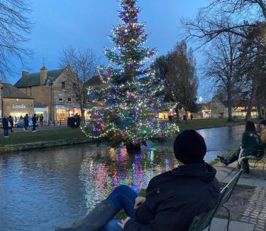 Bourton Villa | Craigmoor Cottage, enchanting, tranquil & central