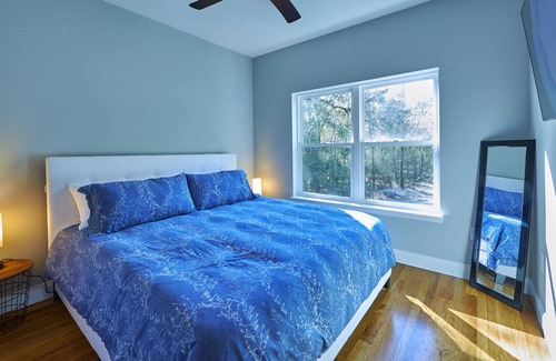 Old Town Casa | Crane's Landing- Riverfront property. Close to multiple springs