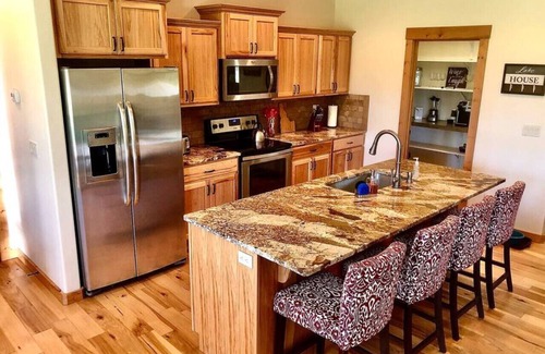 Tamarack Resort Apartamento | Donnelly Cabin w/ Fast WiFi, Close to Lake Cascade