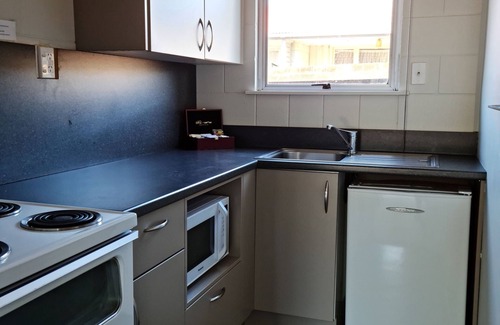 Saint Albans Cabina | Cranford Cottages And Motel