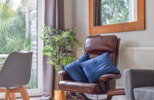 Pakefield Casa | Cranleigh