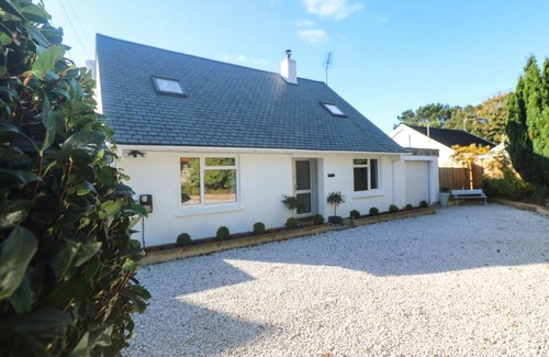 Constantine Casa | Craybourne