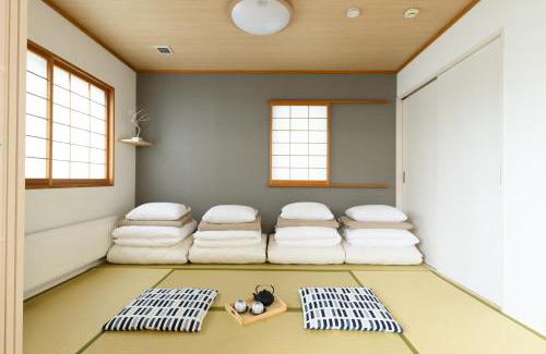 Kita Ward Apartamento | Crea House