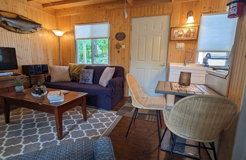 Loring Cabaña | Create Lasting Memories in Tranquil Northern Ontario: Your Family Retreat Awaits