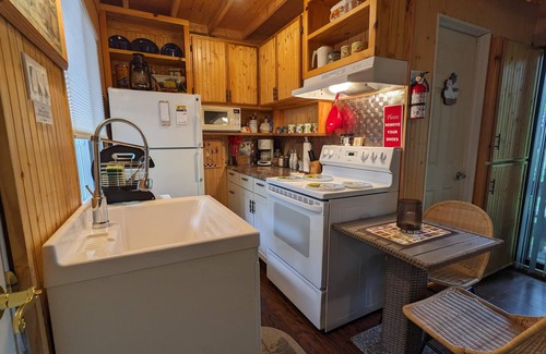 Loring Cabaña | Create Lasting Memories in Tranquil Northern Ontario: Your Family Retreat Awaits