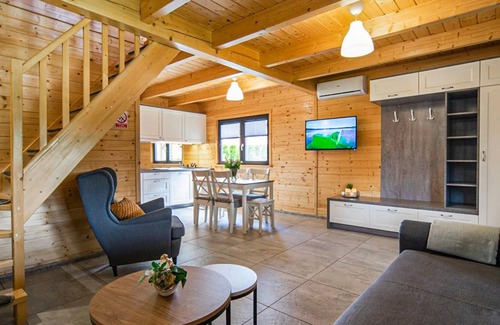 Lubrza Casa | Alojamiento de 2 habitaciones en Lubrza