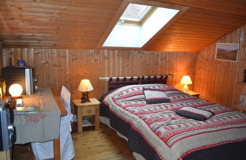Thones Cama Y Desayuno | Cama y desayuno "LE MOULIN"