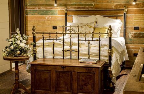 Matheson Casa | Creek Shack - Off Grid