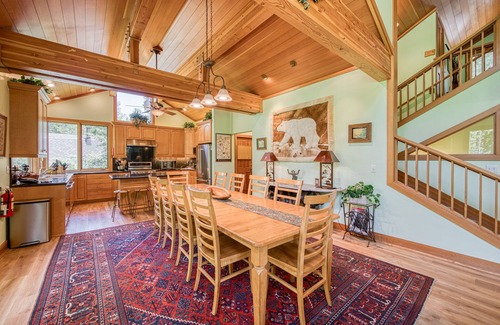 Alpine Meadows Casa | ** Creekside en Alpine w / 5 Master Suites & Bañera de hidromasaje - A partir de $ 500 / noche **