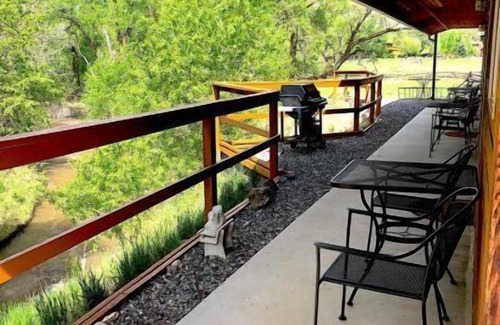 Cody Apartamento | Pasos para Trout Creek