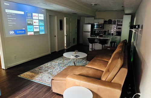 Roswell Apartamento | Creek Side Large 1 Bd Basement Apt in Roswell