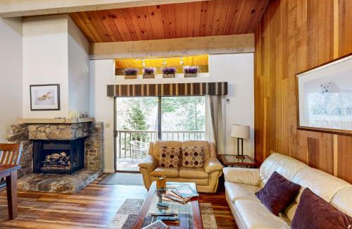 Kings Beach Casa | Creekside at Kingswood