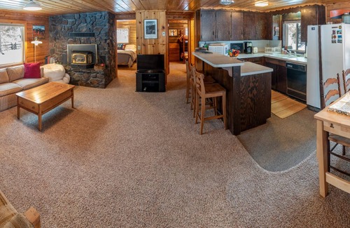 Ketchum Cabina | Cabina Creekside en el corazón de las montañas de diente de sierra