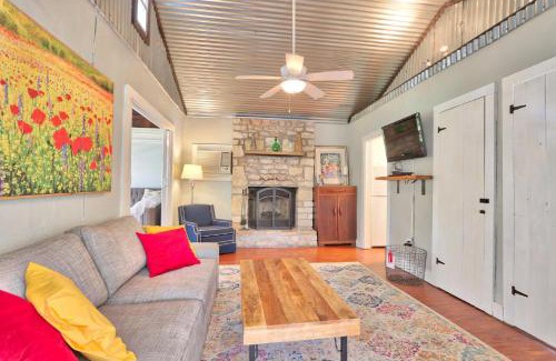 Wimberley Casa | Creekside Cabins - The Getaway