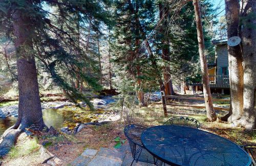 Vail Casa | Creekside Cabins