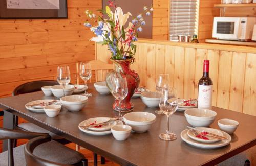 Iida Chalet De Esquí | Creekside Chalets Hakuba