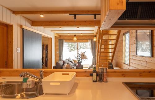 Iida Chalet De Esquí | Creekside Chalets Hakuba