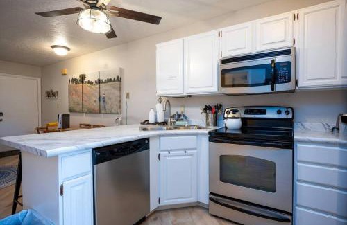 Eden Casa | Creekside Comfort with Resort Amenities