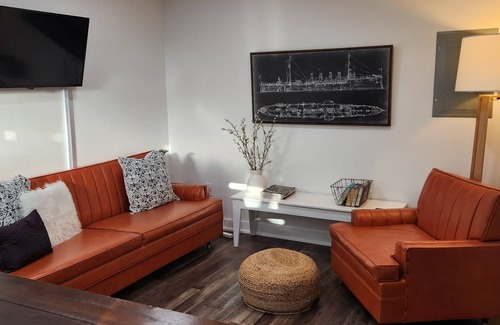 Mount Vernon Apartamento | Creekside Cottage. Weekly/ Monthly Discounts. Wifi. Private. Great deck!