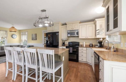 Lehi Casa | Creekside Family Escape | Firepit | Free Massage*
