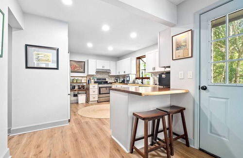Graham Casa | Creekside Haven ~ Centralhatchee Creek