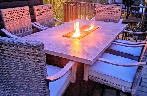 West Jefferson Cabina | Creekside Hideout