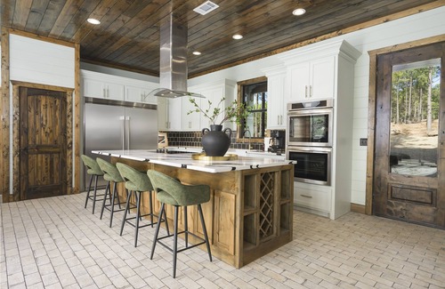 Pickens Cabina | Creekside Luxury with Pool, Sport Court, Game Room & Views