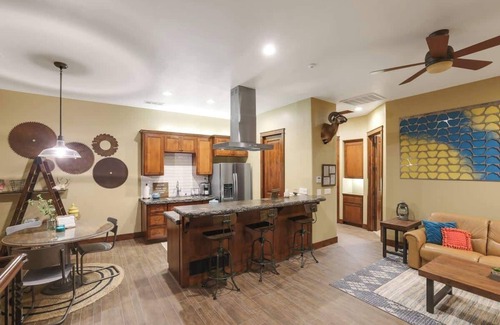 Visalia Casa | Creekside Ranch, a Farm Experience near Sequoia NP