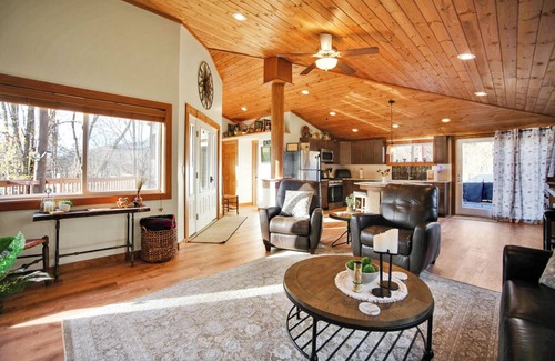 Wellsboro Casa | Creekside Retreat: Rail Trail Access Nearby!