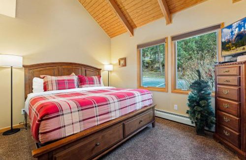 Fall River Estates Apartamento | Creekside Suites 04 by Estes Park Condos