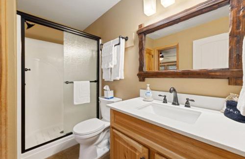 Fall River Estates Apartamento | Creekside Suites 06 by Estes Park Condos