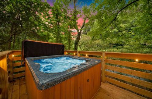 Cosby Cama Y Desayuno | Creekwalk Inn Bed and Breakfast with Cabins