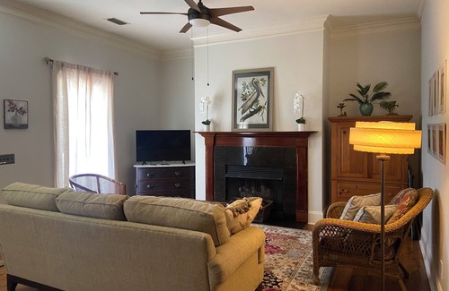 Fairhope Casa | Creole-style Cottage near Fish River