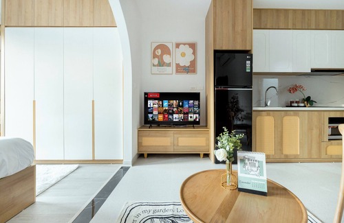 Quang An Apartamento | Crescendo Studio & Cafe