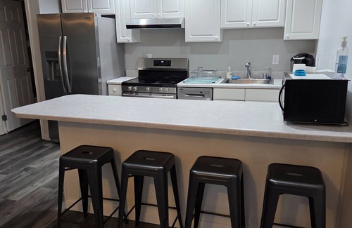 Quincy Condominio | Crescent Bar Condos Unit 143
