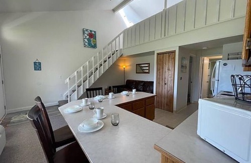Quincy Condominio | Crescent Bar Unit 102