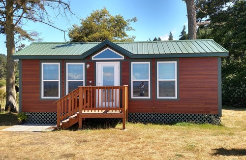 Port Angeles Cabina | Crescent Beach and RV Park