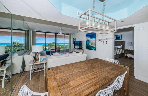 Sand Key Casa | Crescent Beach Club