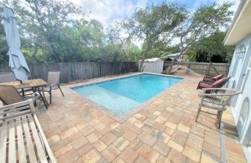 Butler Beach Casa | Crescent Cottage