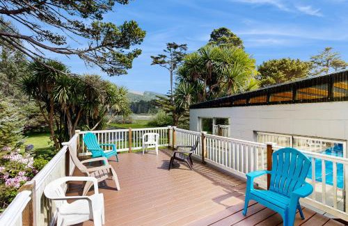 Rockaway Beach Casa | Crescent Lake Lookout