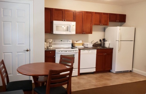 South Side Apartamento | Crescent Suites Hotel