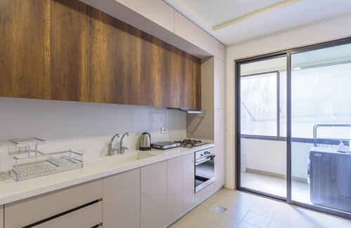 Hamra Apartamento | Crest - 3 Bedroom Apartment in Hamra