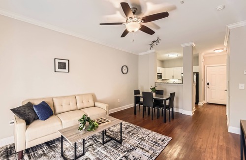 SoNo Apartamento | Crest at Midtown 4505 l 1 Bedroom 1 Bathroom